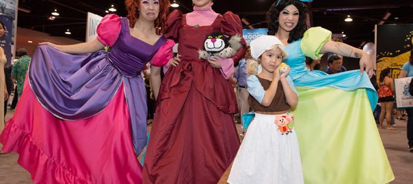 Richard Leeds Womens Disney's Cinderella and Prince Charming Pink